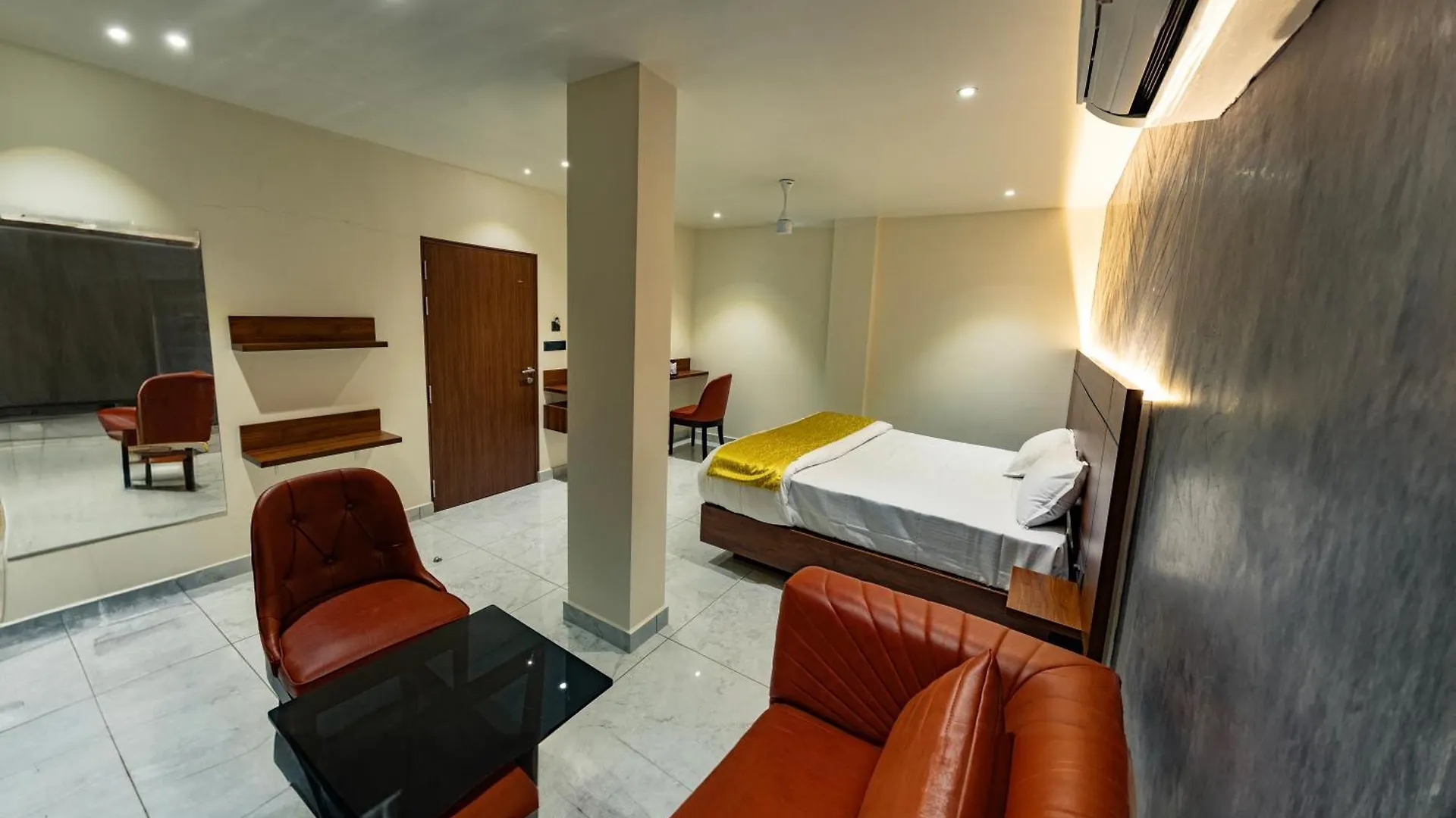 Uphills Boutique Hotel Kallar Vattiyar